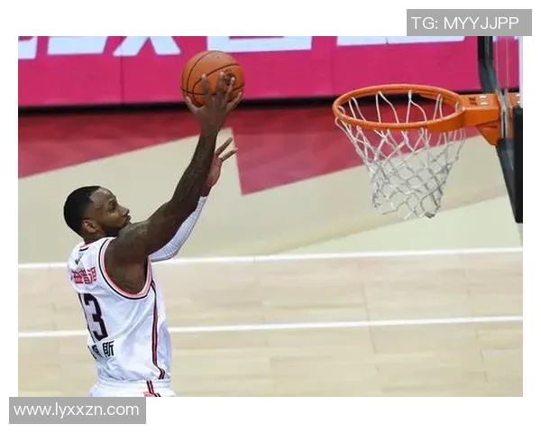 广州与新疆CBA激战正酣比分揭晓精彩瞬间回顾与分析